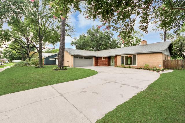 7527 Brush Wood Dr, Houston, TX 77088