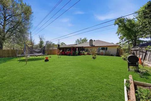 Exterior - 6203 Sunnygate Dr, Spring, TX 77373 photo 3 of 3