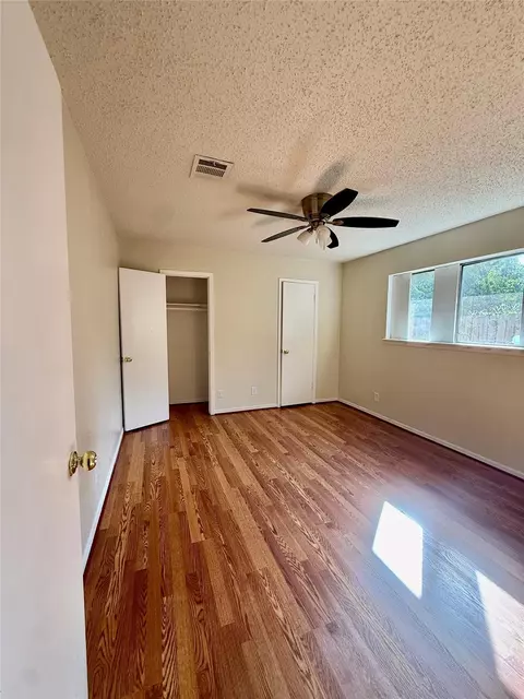 Bedroom - 6203 Sunnygate Dr, Spring, TX 77373 photo 2 of 2
