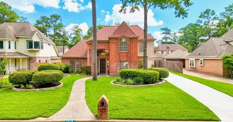 12118 Oakcroft Dr, Houston, TX 77070