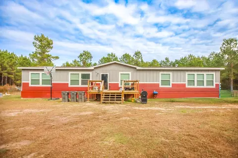 Exterior - 2265 Kickapoo Rd, Groveton, TX 75845 photo 3 of 3