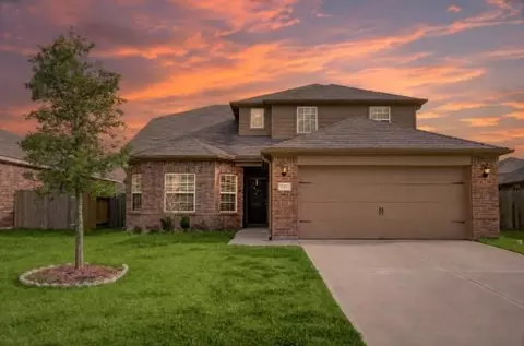 1303 Emerald Stone Dr, Rosharon, TX 77583