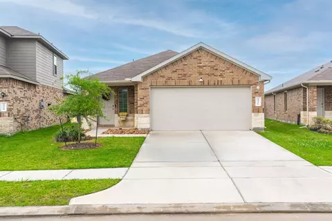 2326 Spruce Cliff Ln, Spring, TX 77373 photo 1