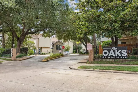 2100 Tanglewilde St #565, Houston, TX 77063