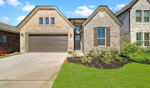 3627 Crosspointe Pass, Angleton, TX 77515 photo 1
