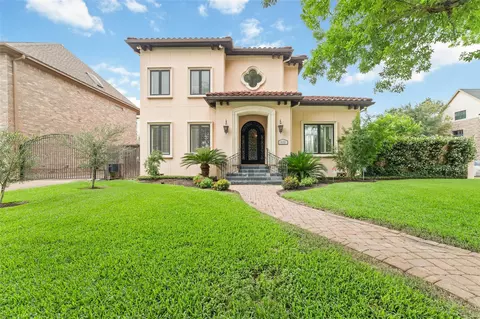 4102 Gramercy St, Houston, TX 77025