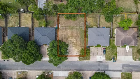 1136 Georgia St, College Station, TX 77840