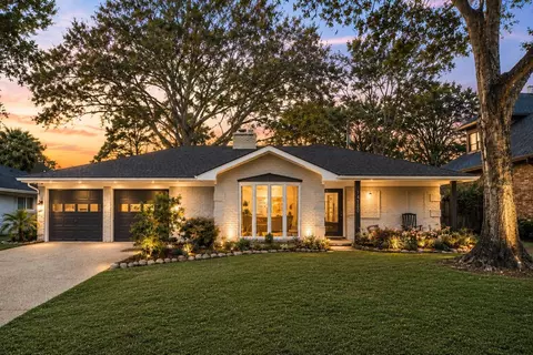 14110 Barryknoll Ln, Houston, TX 77079