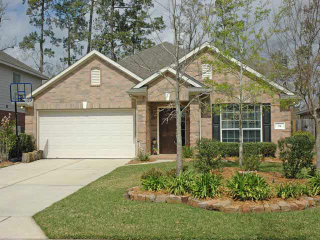 74 Queenscliff Cir, Spring, TX 77382 photo 1