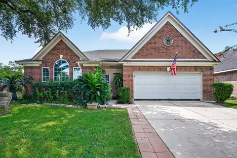 7230 Oak Walk Dr, Humble, TX 77346