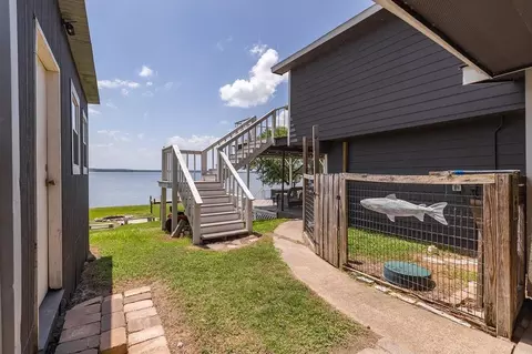 Exterior - 162 Dogwood Ln, Trinity, TX 75862 photo 5 of 10