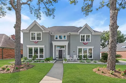 2132 Kilkenny Dr, Pearland, TX 77581