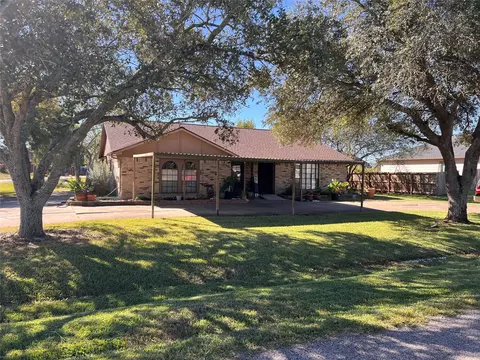 422 Rice Ave, Arcola, TX 77583