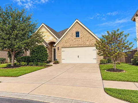 2453 Verbena Bend Dr, Fulshear, TX 77423