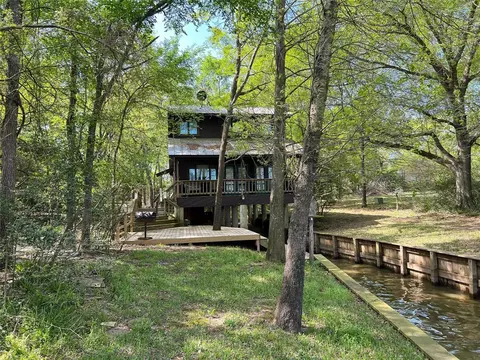 6019 County Road 374, Marquez, TX 77865