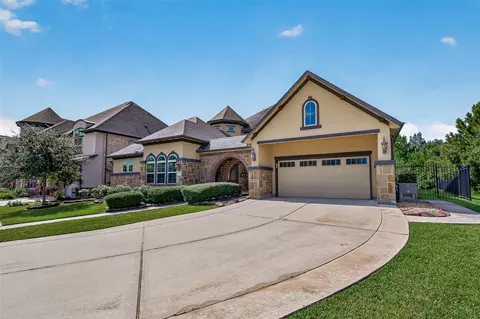 Exterior - 28211 Rose Clover Ln, Spring, TX 77386 photo 2 of 5