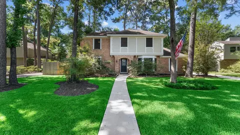 2022 Grove Lake Dr, Houston, TX 77339