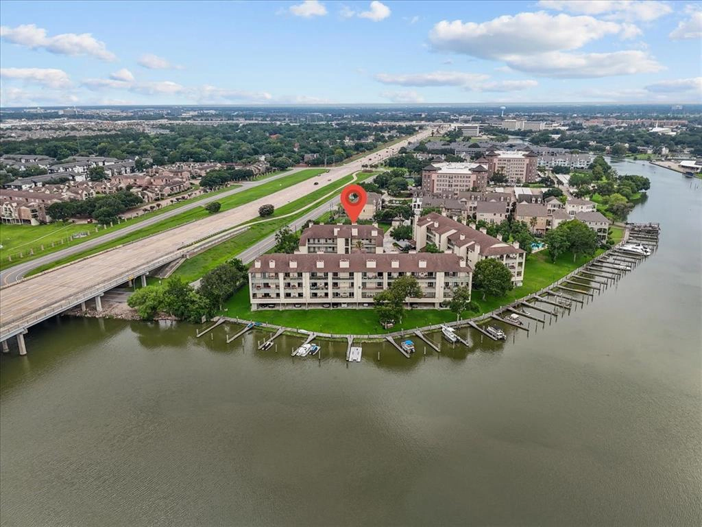 18809 Egret Bay Blvd Unit 212  