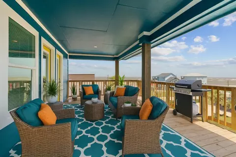 206 San Luis Blvd, Freeport, TX 77541