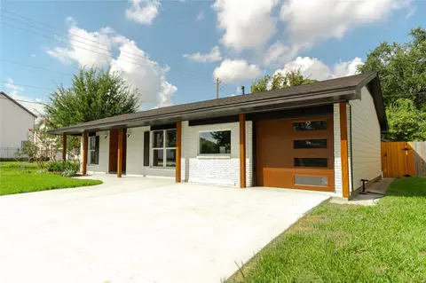 1903 Sedgie Dr, Houston, TX 77080
