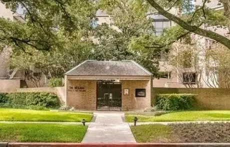 5200 Weslayan St #A303, Houston, TX 77005