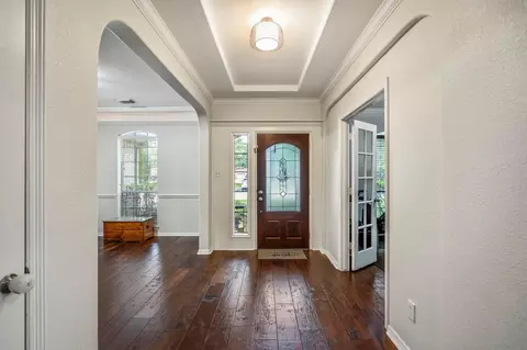 Entry Way - 10410 Pitcataway Dr, Spring, TX 77379 photo 2 of 3