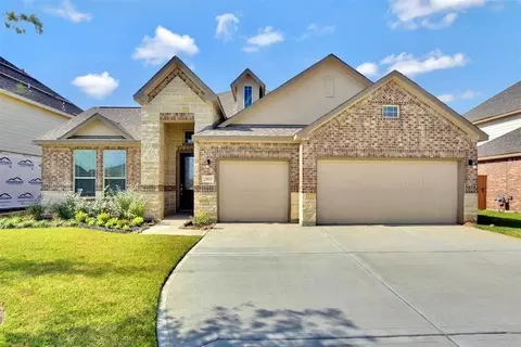 2813 Bernadino Dr, Texas City, TX 77568