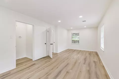 Living - 4422 Libbey Ln, Houston, TX 77092 photo 8 of 8