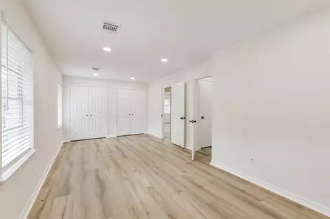 Bedroom - 4422 Libbey Ln, Houston, TX 77092 photo 1 of 5