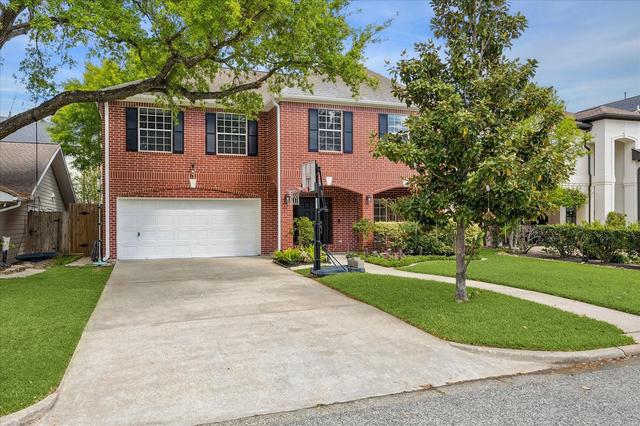 4320 Wendell St, Bellaire, TX 77401