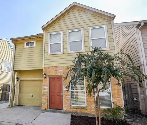 2202 Naomi St #3, Houston, TX 77054