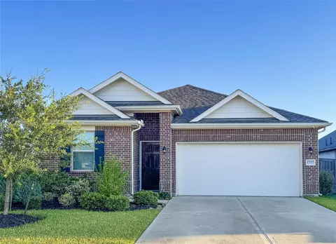 1707 Prairie Ridge Ct, Angleton, TX 77515