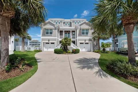 4103 Greenwing Teal Ct, Galveston, TX 77554