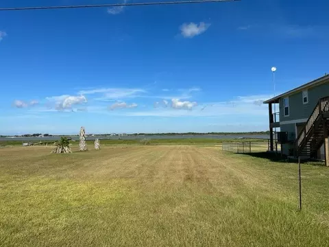 1140 E Bayshore, Palacios, TX 77465