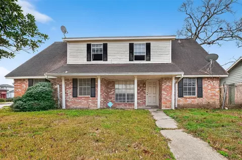 8438 Gallahad St, Houston, TX 77078