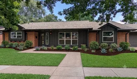 5807 Hummingbird St, Houston, TX 77096