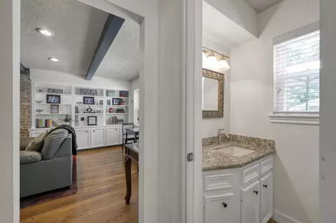 Entry Way - 6107 Craigway Rd, Spring, TX 77389 photo 1 of 2