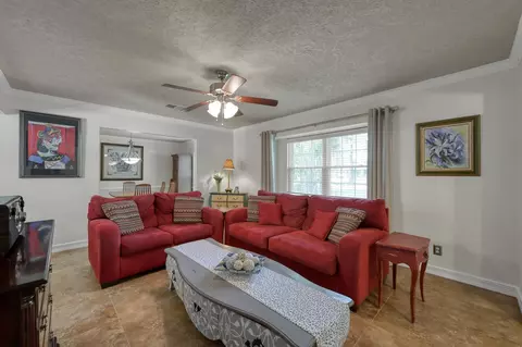 Living - 6107 Craigway Rd, Spring, TX 77389 photo 2 of 2