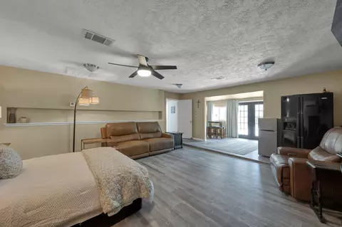 Bedroom - 6107 Craigway Rd, Spring, TX 77389 photo 1 of 5