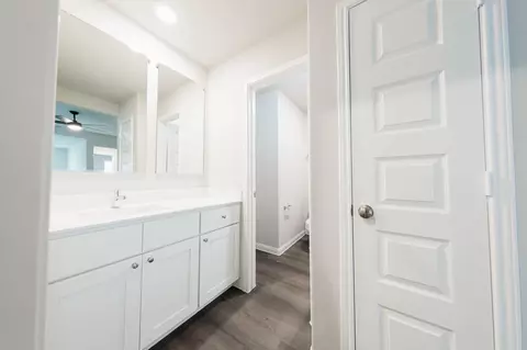 Entry Way - 13549 Sauger Ct, Conroe, TX 77384 photo 2 of 2
