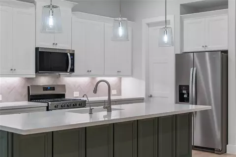 Kitchen - 2035 Forest Stream Way, Conroe, TX 77304 photo 6 of 6