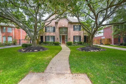 19214 Atherton Ln, Houston, TX 77094