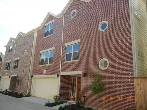 8727 Bryam, Houston, TX 77061