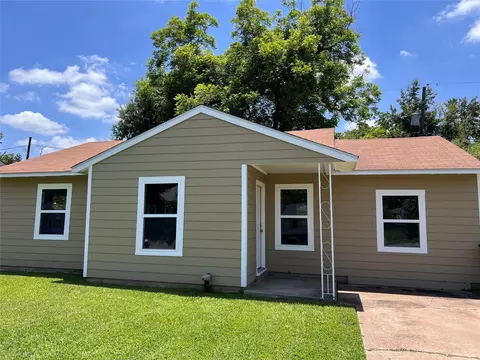 3922 Alsace St, Houston, TX 77021