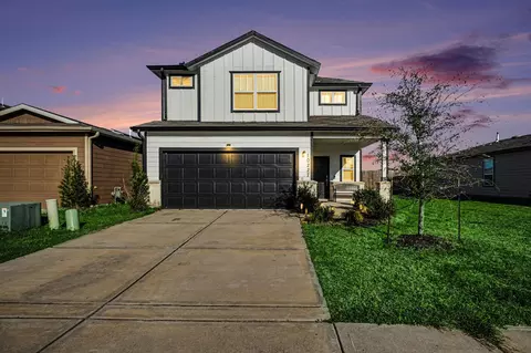 10227 Cleartide Ln, Houston, TX 77034