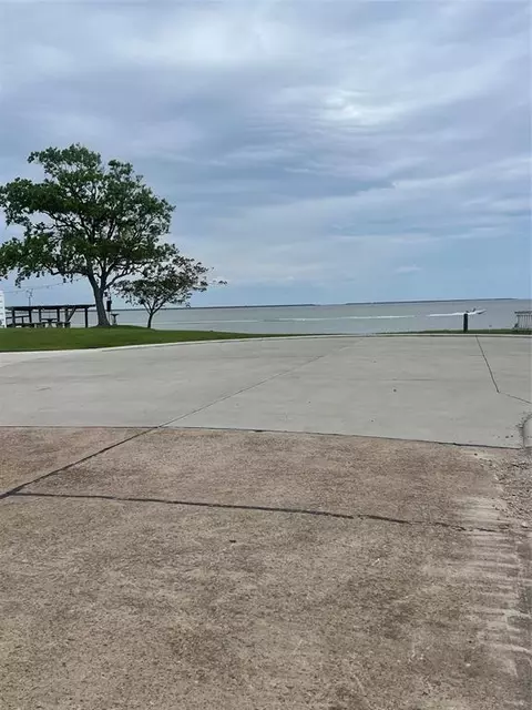 0 Sylvan St, La Porte, TX 77571