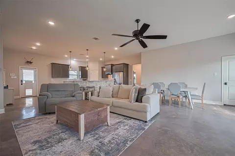 Living - 16702 Dipple Rd, Guy, TX 77444 photo 2 of 2