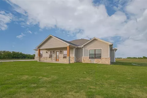 Exterior - 16702 Dipple Rd, Guy, TX 77444 photo 2 of 8