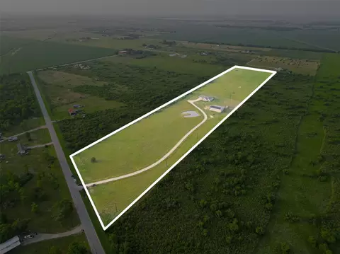View/Area - 16702 Dipple Rd, Guy, TX 77444 photo 2 of 5