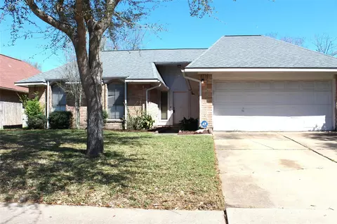 14343 Whitecross Dr, Houston, TX 77083